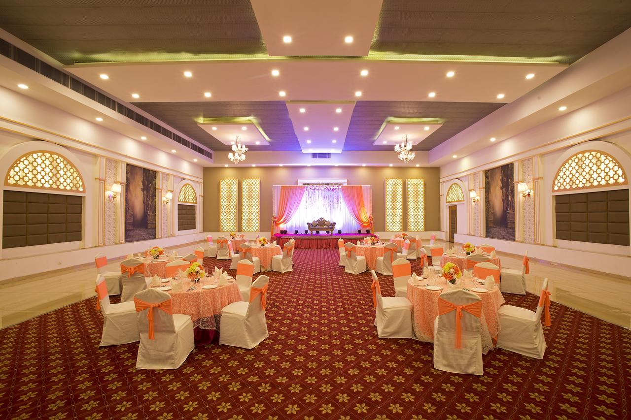 Inde Hotel Chattarpur Nueva Delhi Exterior foto