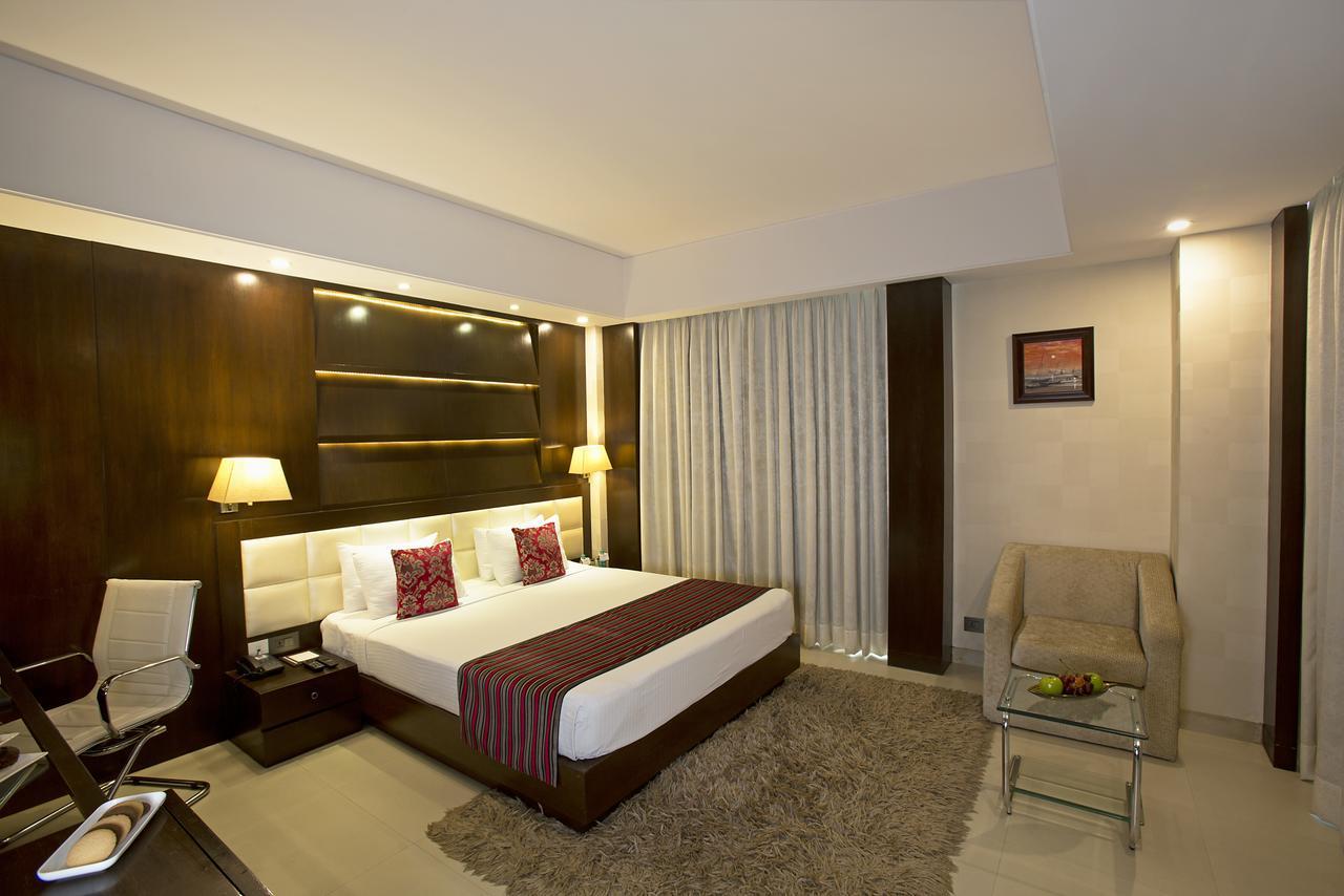 Inde Hotel Chattarpur Nueva Delhi Exterior foto